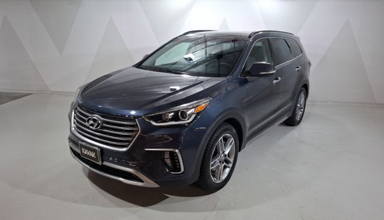 Hyundai • Santa Fe