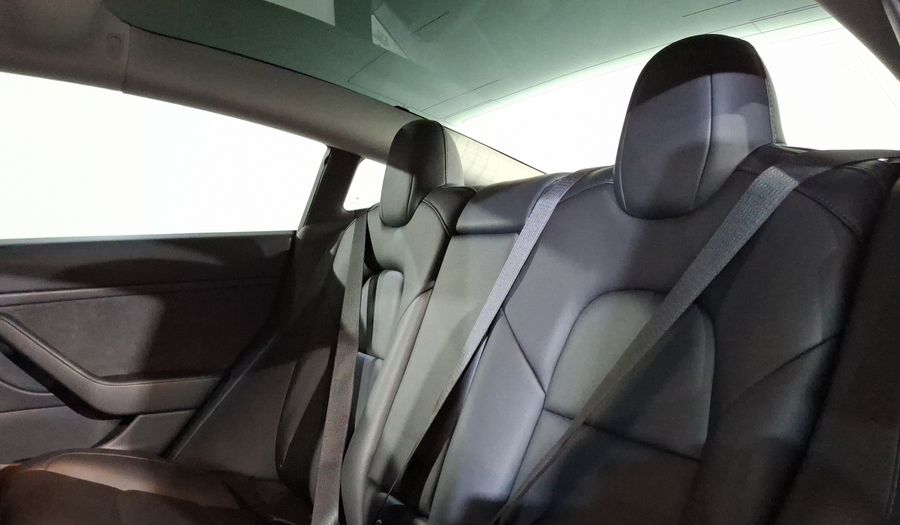 Tesla Model 3 PERFORMANCE 4WD Sedan 2019