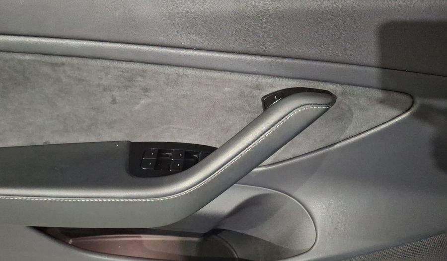 Tesla Model 3 PERFORMANCE 4WD Sedan 2019
