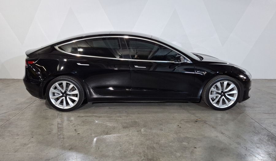 Tesla Model 3 PERFORMANCE 4WD Sedan 2019