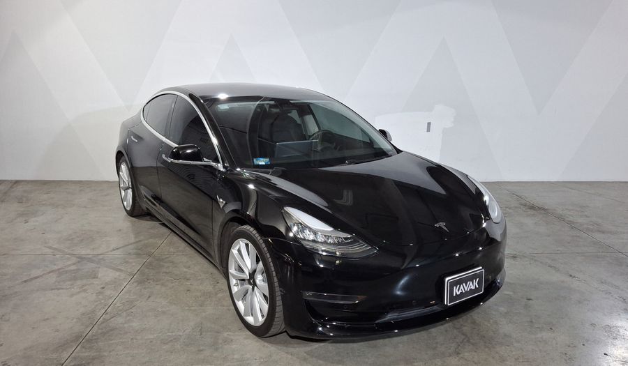 Tesla Model 3 PERFORMANCE 4WD Sedan 2019
