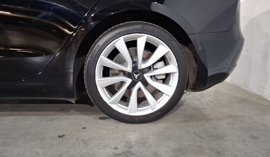 Tesla Model 3 PERFORMANCE 4WD Sedan 2019