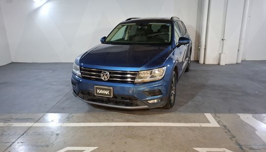 Volkswagen • Tiguan