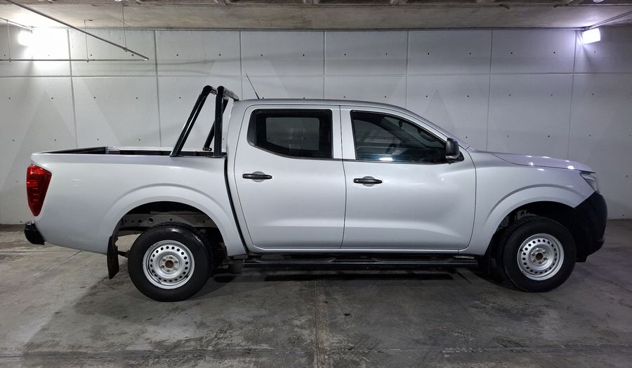 Nissan Np300 2.5 DOBLE CABINA SE TM AC PAQ SEG Pickup 2018
