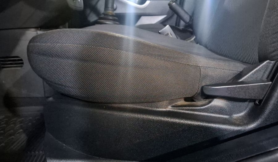 Ford Fiesta 1.6 FIESTA IKON HATCH AMBIENTE MT Hatchback 2015