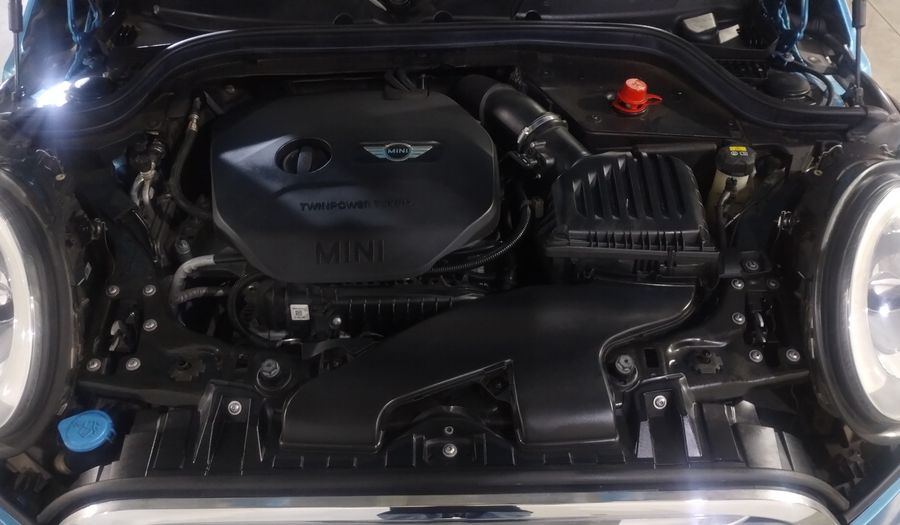 Mini Cooper 1.5 COOPER CHILI AT Hatchback 2017