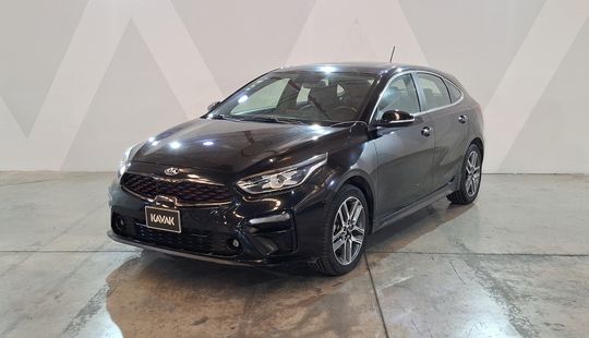 Kia • FORTE