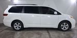 Toyota Sienna 3.5 LE AT Minivan 2017