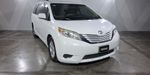 Toyota Sienna 3.5 LE AT Minivan 2017