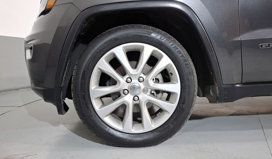 Jeep Grand Cherokee 3.6 LIMITED LUJO V6 4X2 Suv 2017