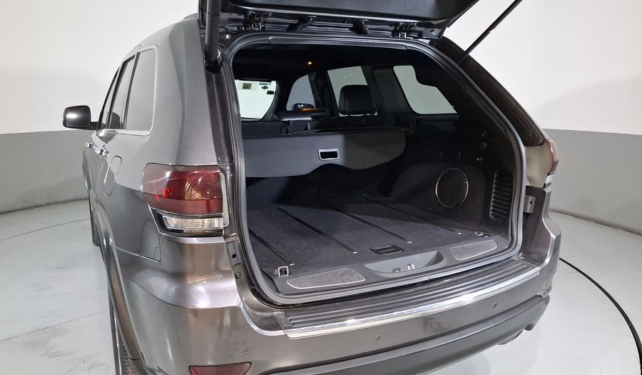 Jeep Grand Cherokee 3.6 LIMITED LUJO V6 4X2 Suv 2017