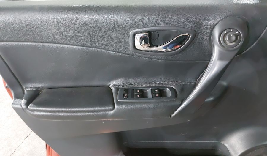 Renault Koleos 2.5 DYNAMIQUE CVT Suv 2012