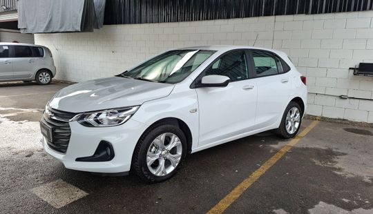 Chevrolet • Onix