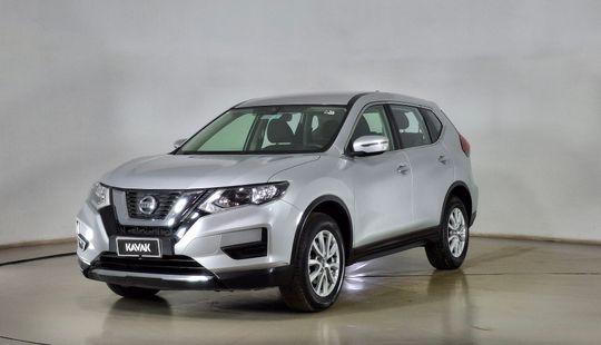 Nissan • X-Trail
