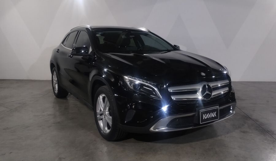 Mercedes Benz Clase Gla 1.6 GLA 200 CGI SPORT Suv 2017