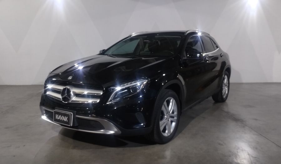 Mercedes Benz Clase Gla 1.6 GLA 200 CGI SPORT Suv 2017