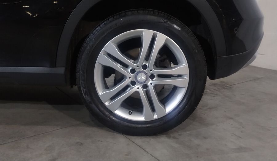 Mercedes Benz Clase Gla 1.6 GLA 200 CGI SPORT Suv 2017