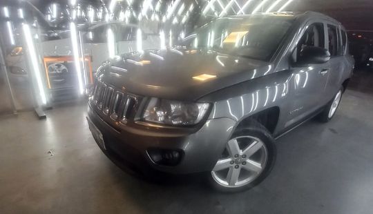 Jeep • Compass