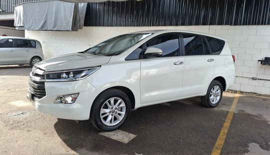 Toyota • Innova
