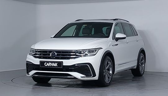 Volkswagen • Tiguan