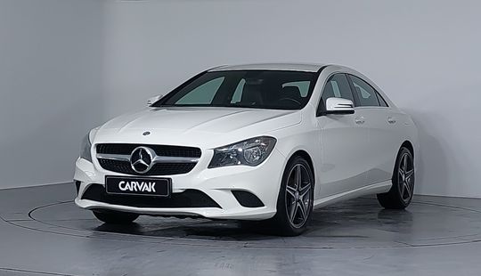 Mercedes Benz • CLA