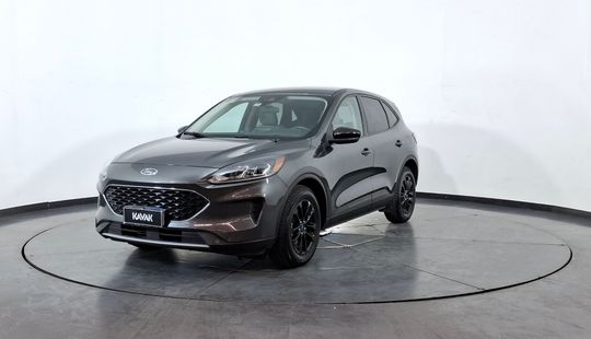 Ford • Kuga