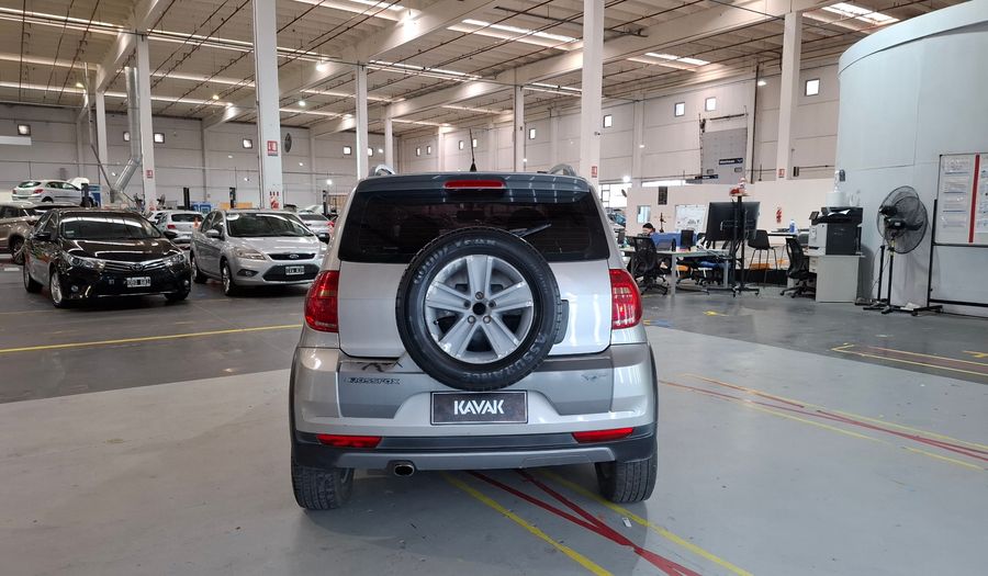 Volkswagen Crossfox 1.6 CROSSFOX COMFORTLINE Hatchback 2011