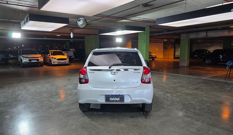 Toyota Etios 1.5 XLS PACK AUTO Hatchback 2022