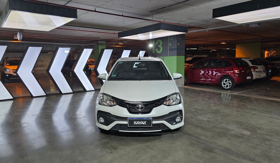 Toyota Etios 1.5 XLS PACK AUTO Hatchback 2022