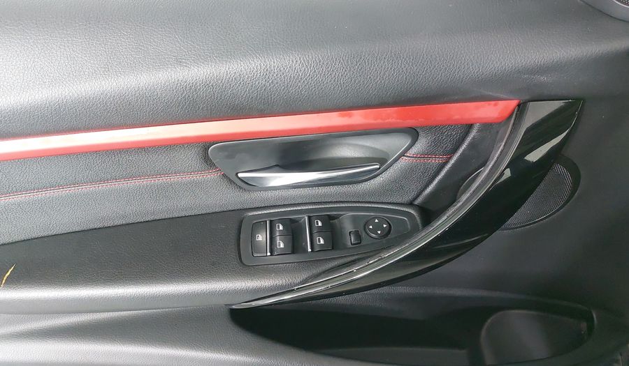 Bmw Serie 3 2.0 320IA SPORT LINE AUTO Sedan 2018