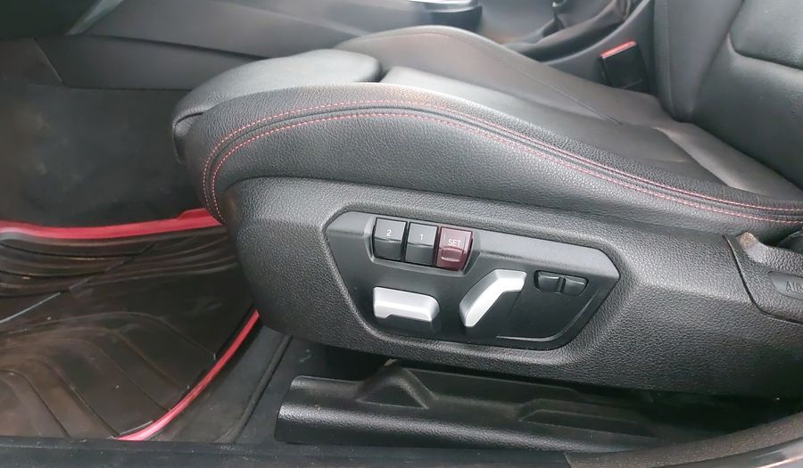 Bmw Serie 3 2.0 320IA SPORT LINE AUTO Sedan 2018