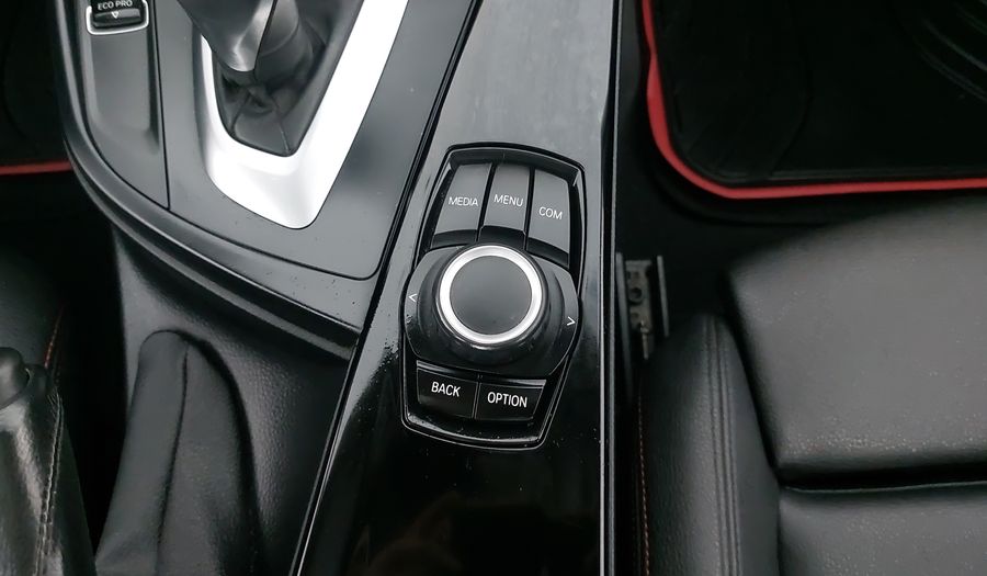 Bmw Serie 3 2.0 320IA SPORT LINE AUTO Sedan 2018