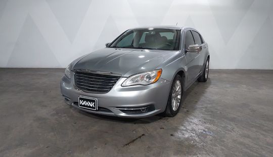 Chrysler • 200