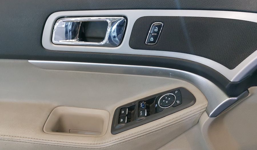 Ford Explorer 3.5 XLT V6 4X2 AT Suv 2014
