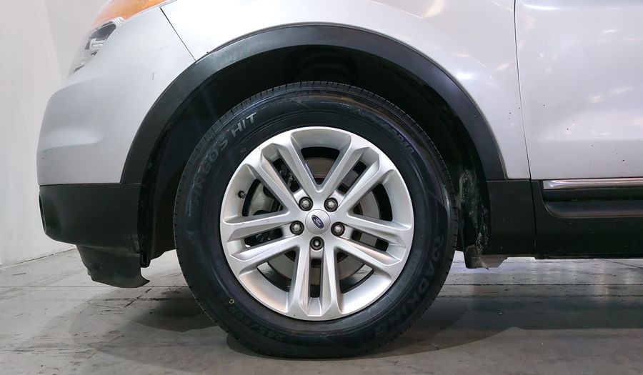 Ford Explorer 3.5 XLT V6 4X2 AT Suv 2014