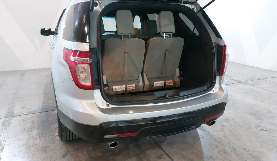 Ford Explorer 3.5 XLT V6 4X2 AT Suv 2014