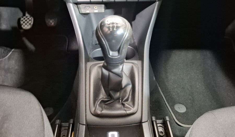 Seat Toledo 1.6 REFERENCE MT Sedan 2017
