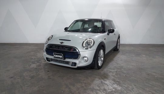 Mini • Cooper S