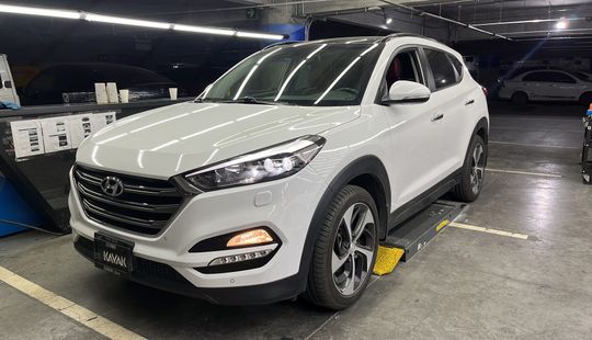 Hyundai • Tucson