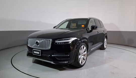 Volvo • XC90