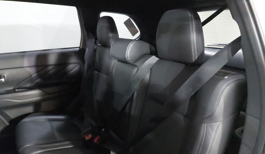 Mitsubishi Outlander 2.0 PHEV LIMITED AUTO 4WD Suv 2020