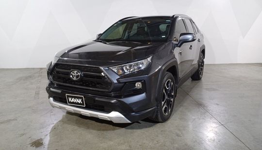 Toyota • RAV4