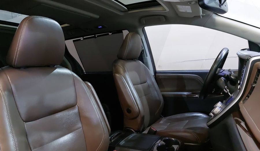 Toyota Sienna 3.5 LIMITED AUTO Minivan 2020