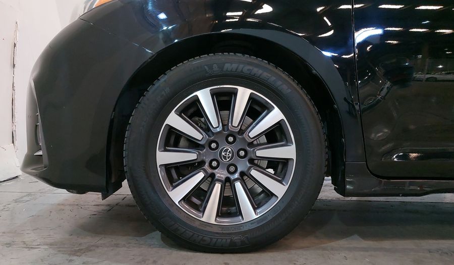 Toyota Sienna 3.5 LIMITED AUTO Minivan 2020