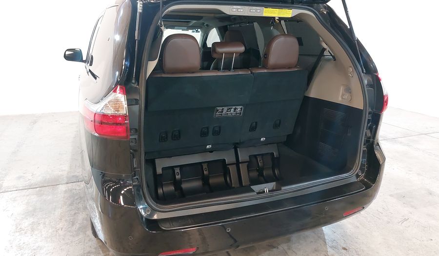 Toyota Sienna 3.5 LIMITED AUTO Minivan 2020
