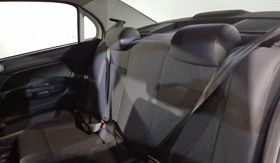 Volkswagen Gol 1.6 SEDAN Sedan 2017