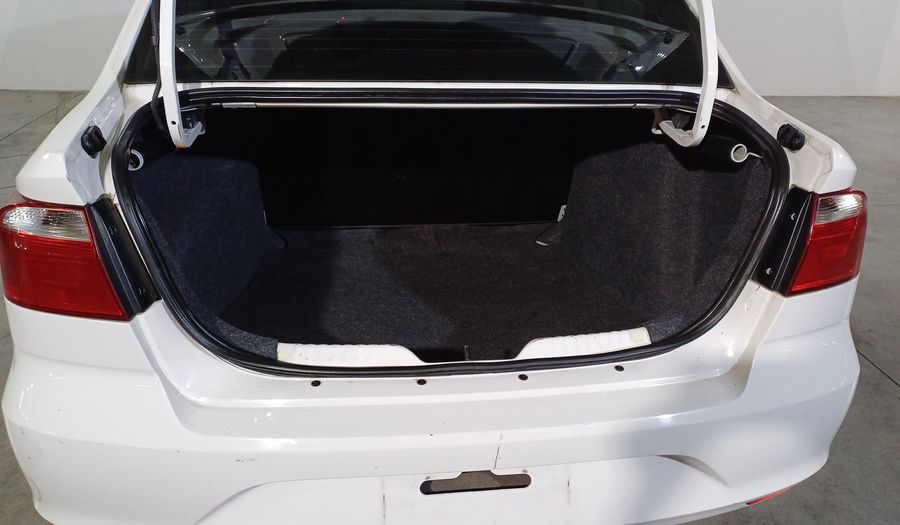Volkswagen Gol 1.6 SEDAN Sedan 2017