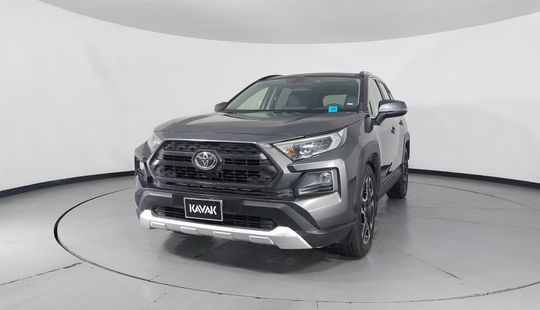 Toyota • RAV4