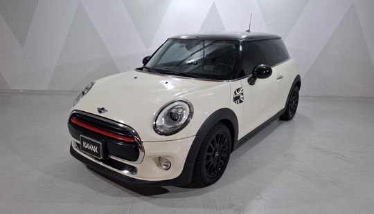 Mini • Cooper