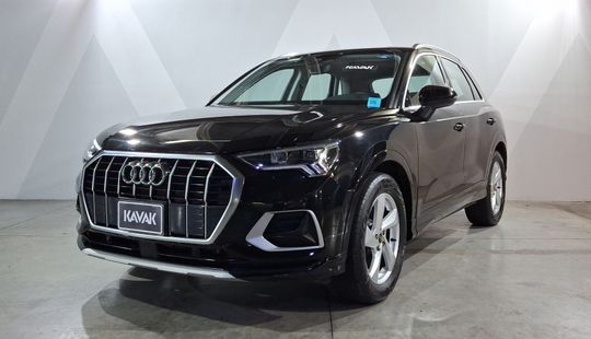 Audi • Q3
